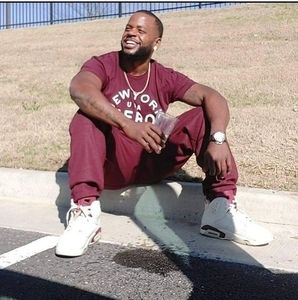 Meet your Posher, Don